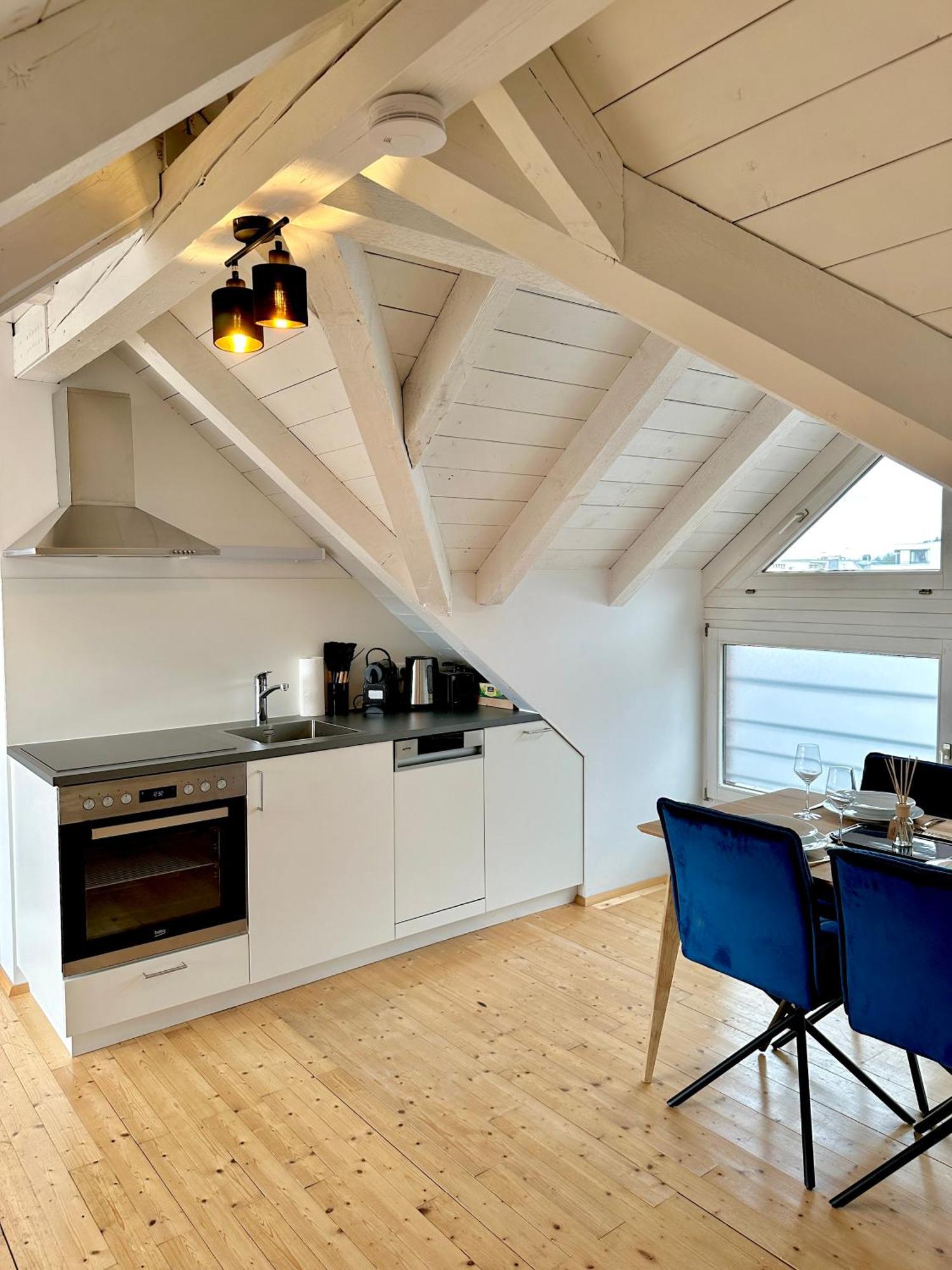 Zentrale Wohnung Mit Dachterasse Bregenz Exterior photo